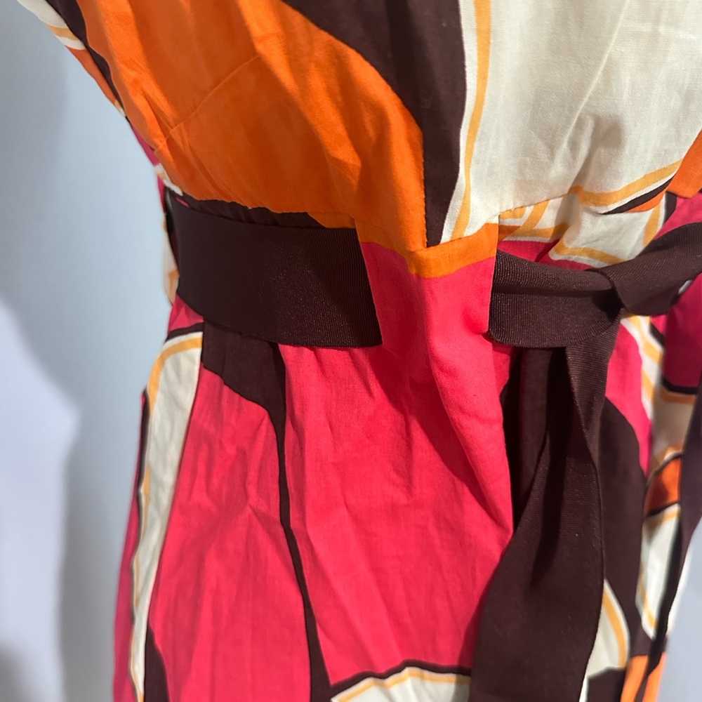 Madison Leigh dress. Size 6 . Belted tie front , back zipper closure. - Picture 3 of 5